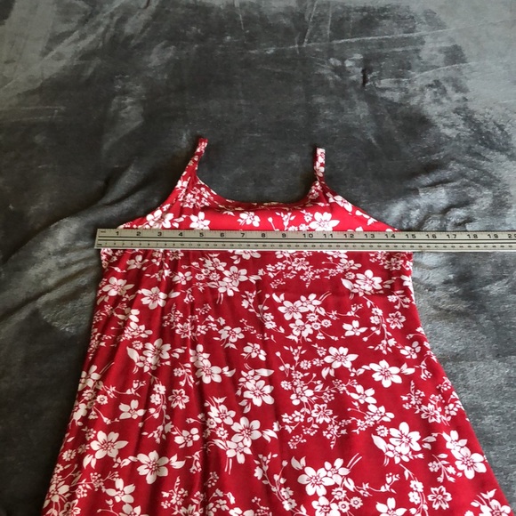 Girls size 10 ally b red and white floral dress - Picture 4 of 8